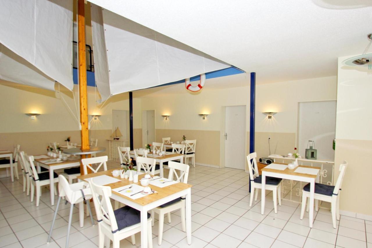 F-1010 Strandhaus Moenchgut Bed&Breakfast Dz 28 Terrasse Strandnah, Inkl Fruehstueck Lobbe Exterior photo